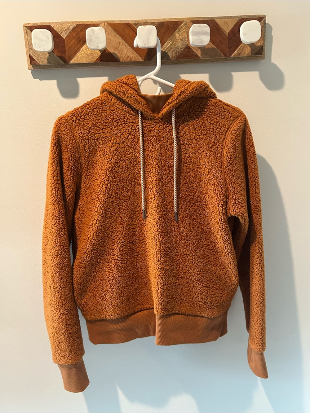Athleta women’s Hooded Sherpa Pullover Sweater - Rust